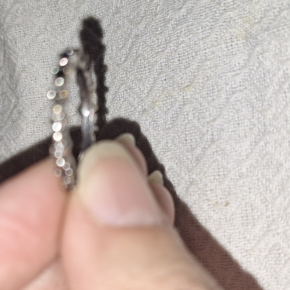 Ring - Picture 3 of 3